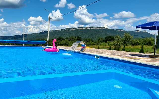 Gornaya Sloboda Hotel