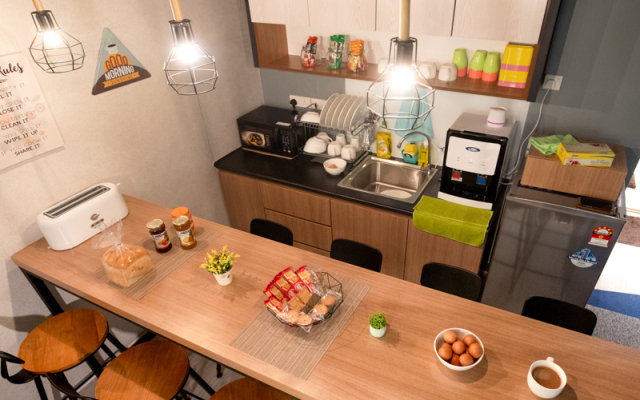 Vibrant Hostel