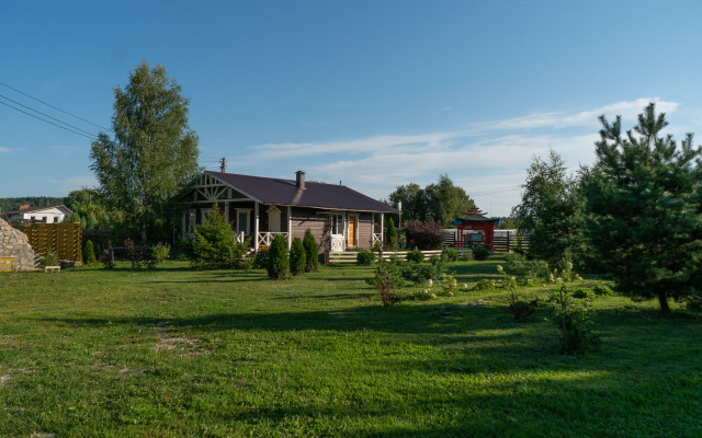 Usadba Guest House