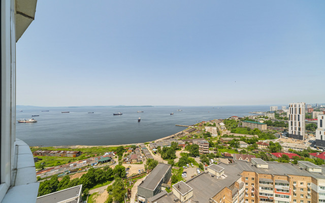 Квартира Просторная 2-комнатная в экологически чистом районе — полуострове Эгершельд