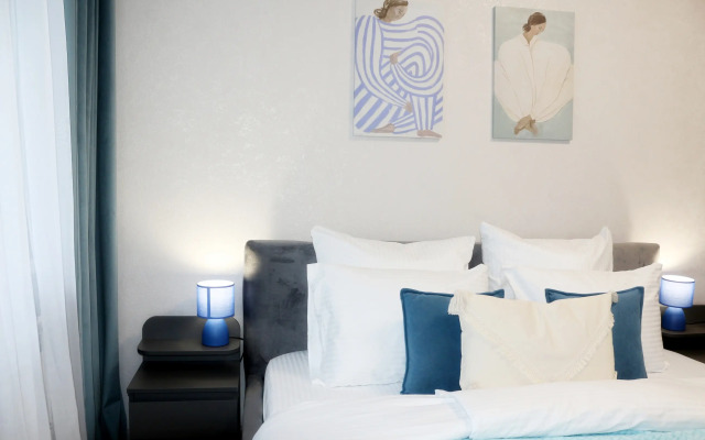 Квартира NiceAparts Евротрешка на Бурмакинской 7