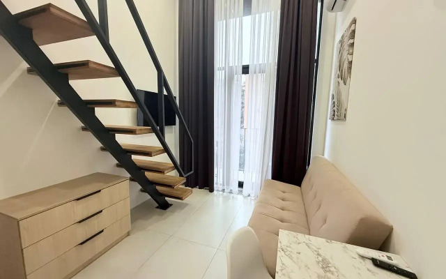 Апартаменты Двухуровневая студия