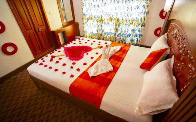 Sreekrishna 5bedroom Family Houseboat Hotel