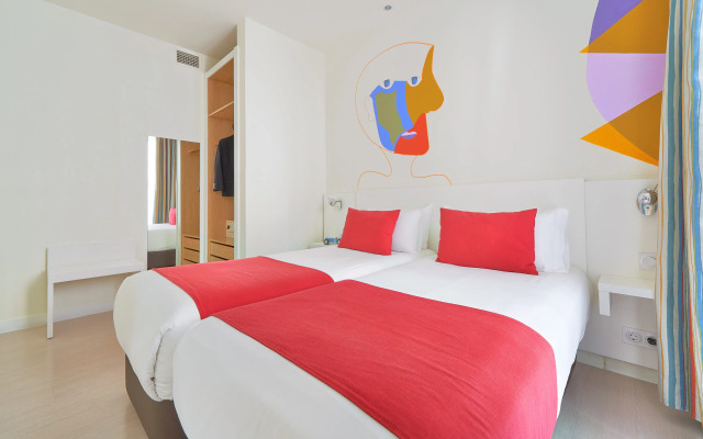 Blume Cruz Suites