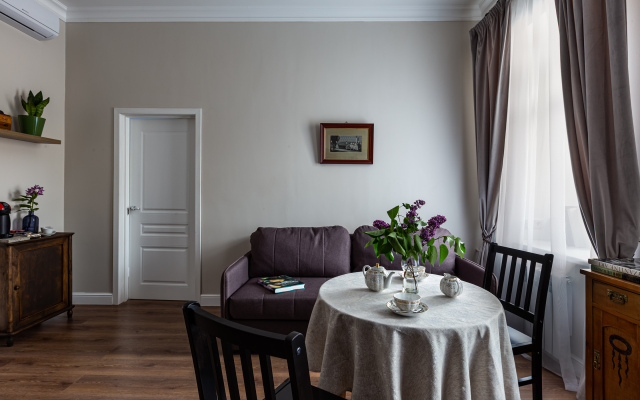 Apartments Old fashioned Petrogradka