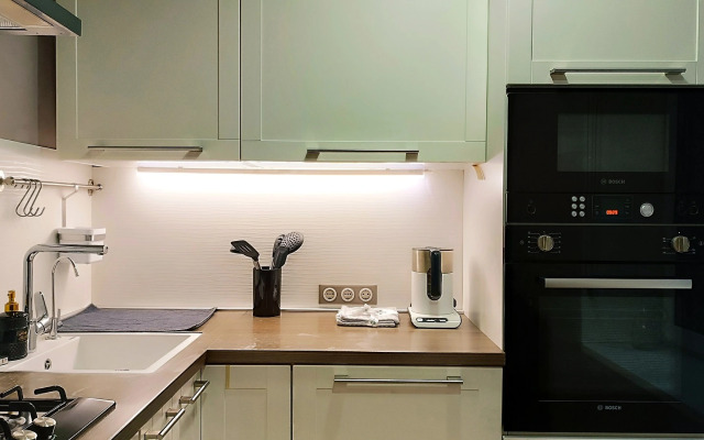 Квартира Уютный Север на Коминтерна 15