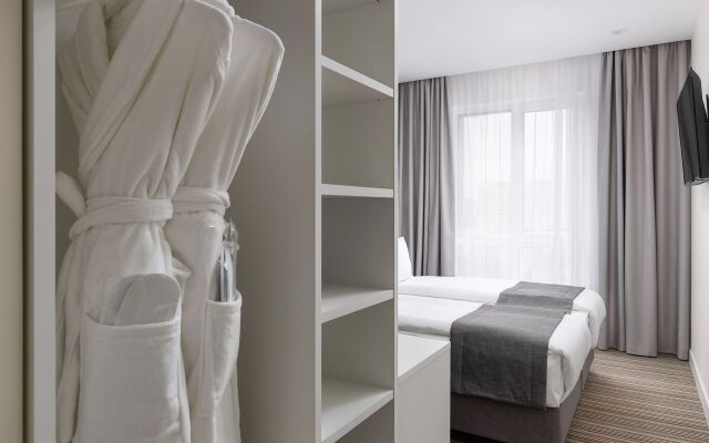 1 Art Hotel