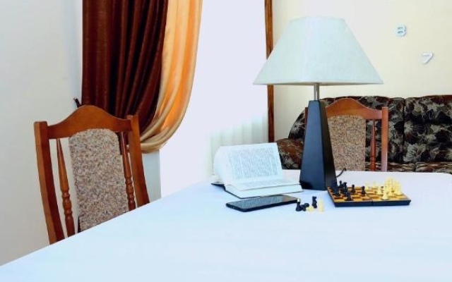 Lux Apart 2komn Apart-Hotel