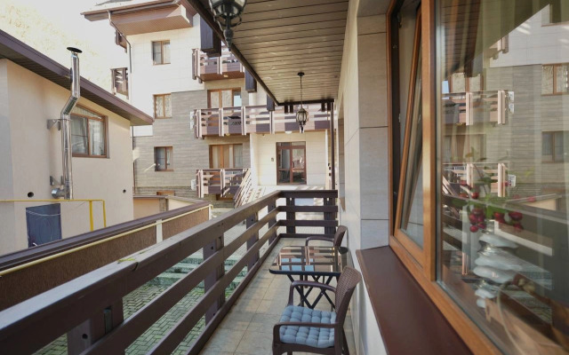 Квартира Двухкомнатная напротив ТЦ Горки Город