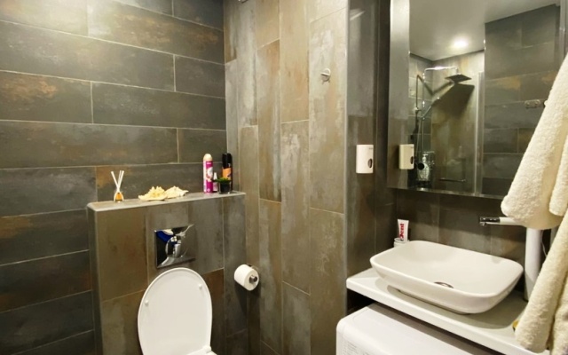Stilnaya Studiya Na 24 Etazhe Vysota Apartments
