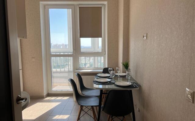 Квартира Саяны