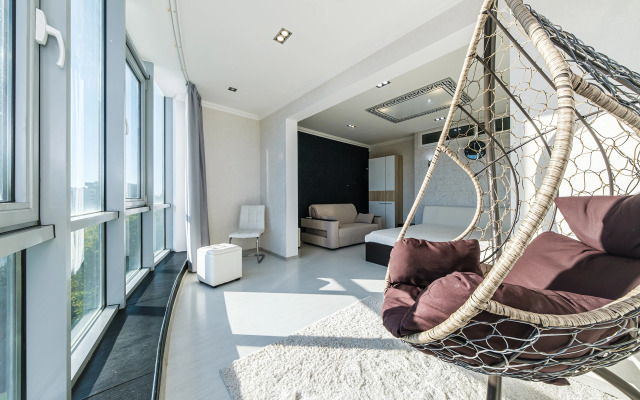 Vidovaya Dvushka S Balkonom Flat