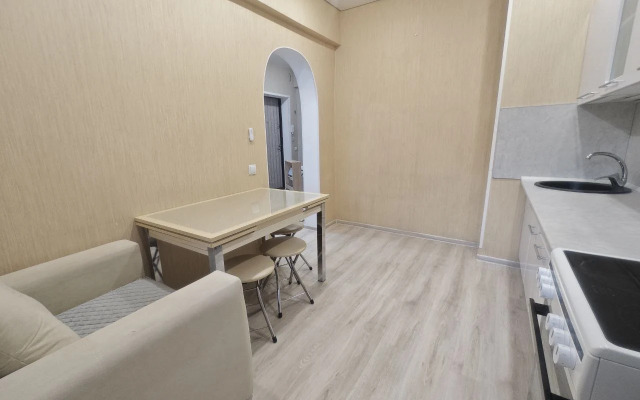 Na Fabrike Flat