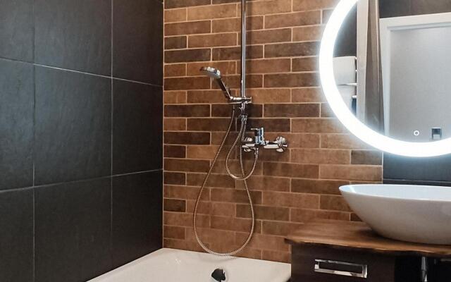 Квартира студия LOFT BALALAIKA