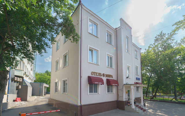 Отель Мира