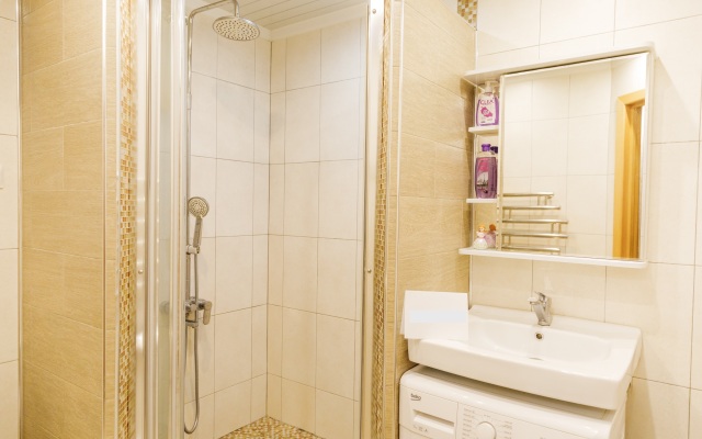 3-Kh Komnatnaya V Tsentre Adlera Flat