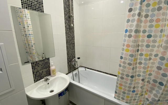 Na Ulitse Pavshinskiy Most 1/3 Flat