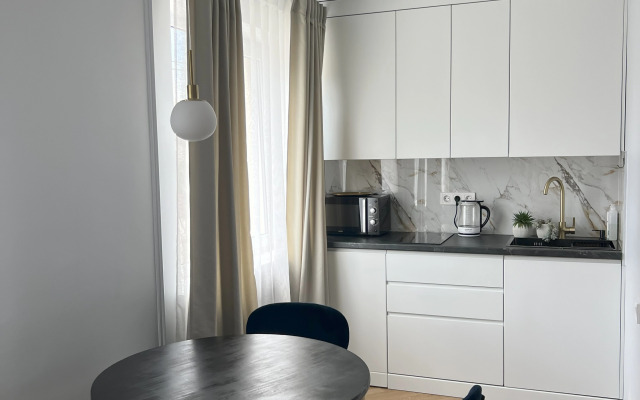 V Tsentre Goroda Sukhum Apartments