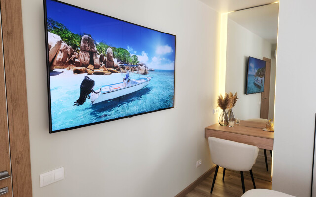 Apartamenty Premyera V Tsentre Flat