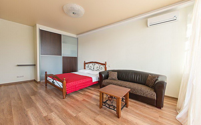 Aparton na Nezavisimosti 31 Apartments