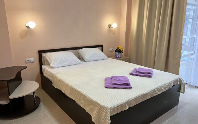 Merkurij Guest House