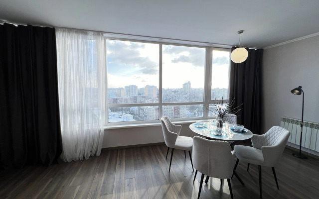 Na Ulitse Karyernaya 24 Flat