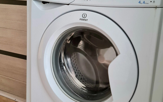 Uyutnaya Studiya S Vidom Na More I Zakat Flat