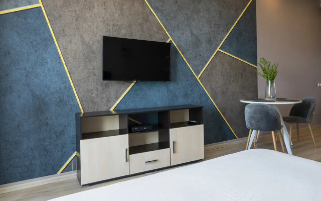 Ideal Khauz 9 Apartments