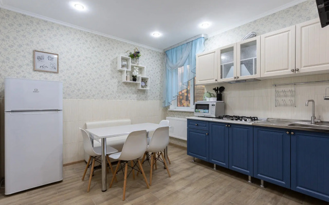 2-Komnatnye V Taunkhause S Garazhom V Kudepste Apartments