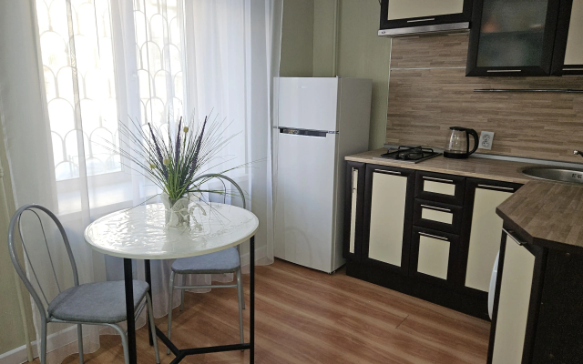 Квартира Луначарского 86