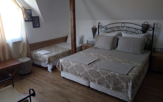 Bellehouse Guest House