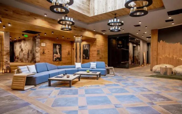 Resort Kashmir Wellness & SPA Hotel Adults Only