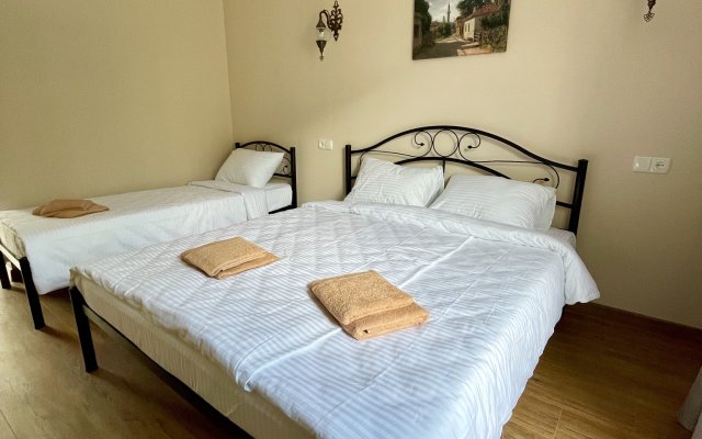 Eski Cesme Guest House