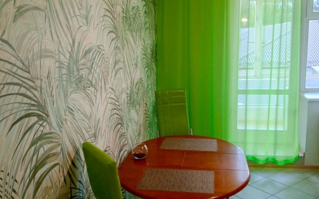 Квартира Однокомнатная в Центре города на Кузнечном взвозе, 14