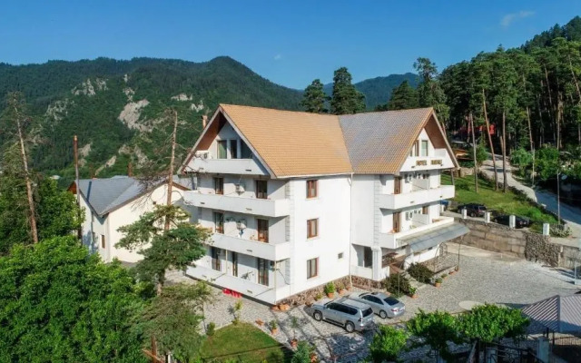 Natali Hotel