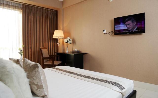 Отель Civic Inn