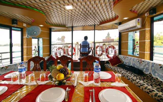 Sreekrishna 2 Bedroom Private Houseboat Hotel