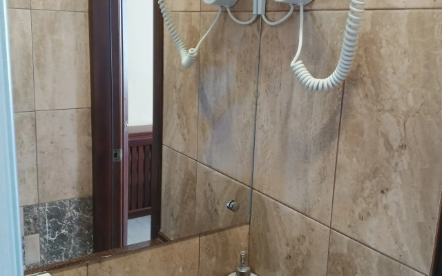 Хостел Авангард