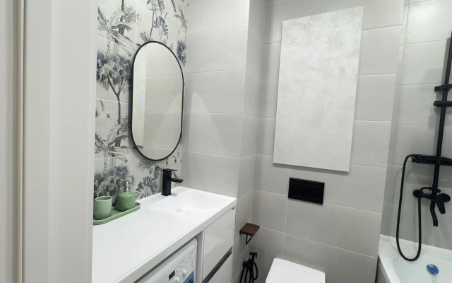 S Dizajnerskim Remontom Vblizi Ippodroma Flat