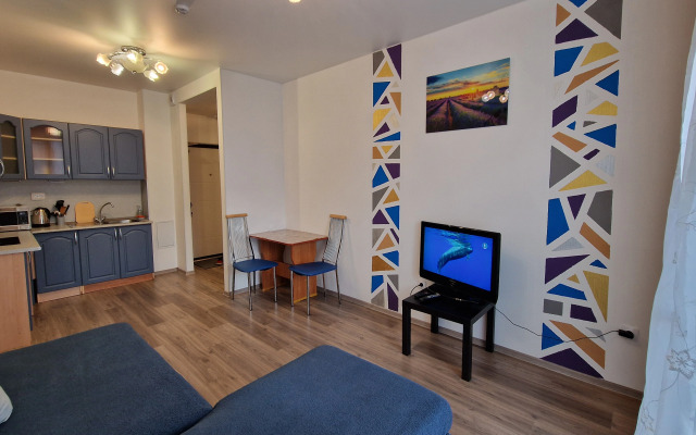 Квартира КакДома, Чугунова 3