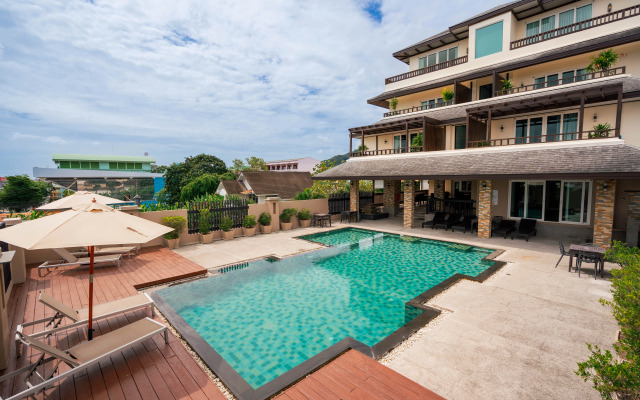 Отель Ratana Hotel Chalong