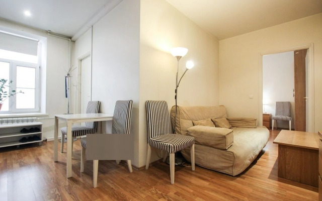 Квартира на Невском 112