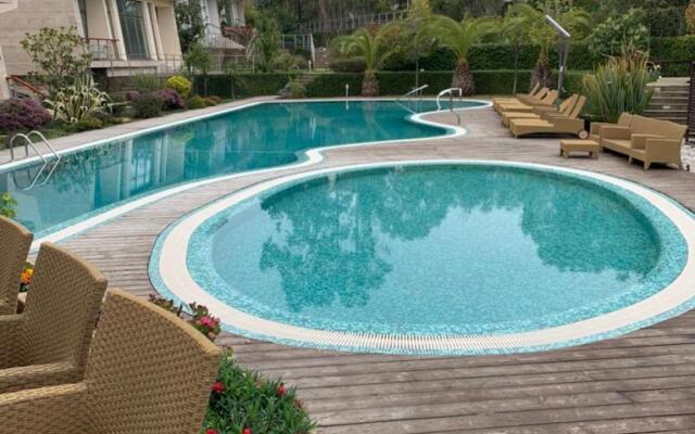 Royal Hills Villa