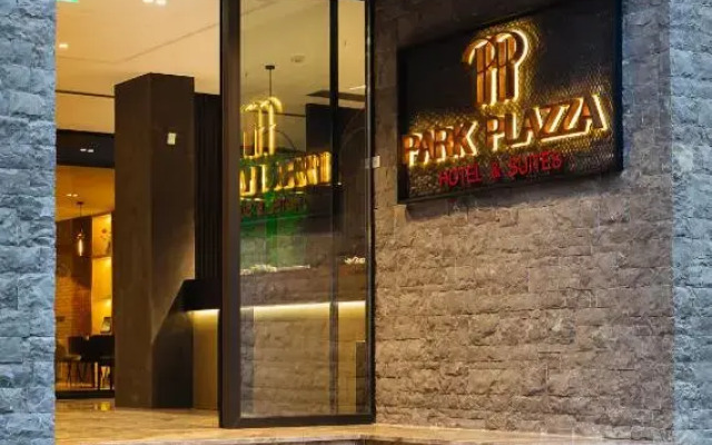 Park Plazza Hotel
