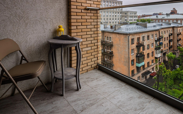 Апартаменты на Кирочной