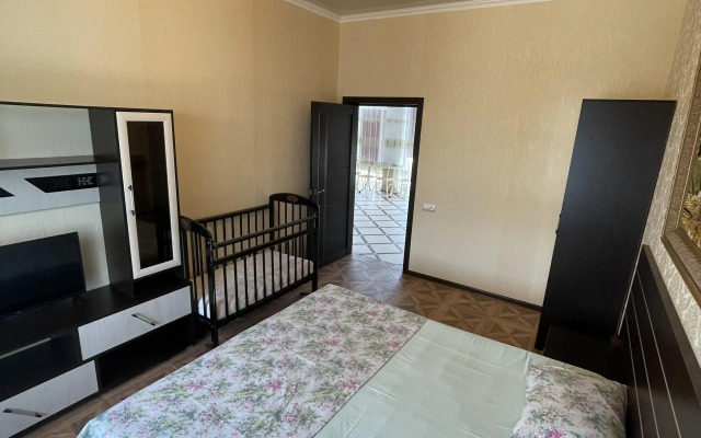 Zhemchuzhina u Morya Flat 1