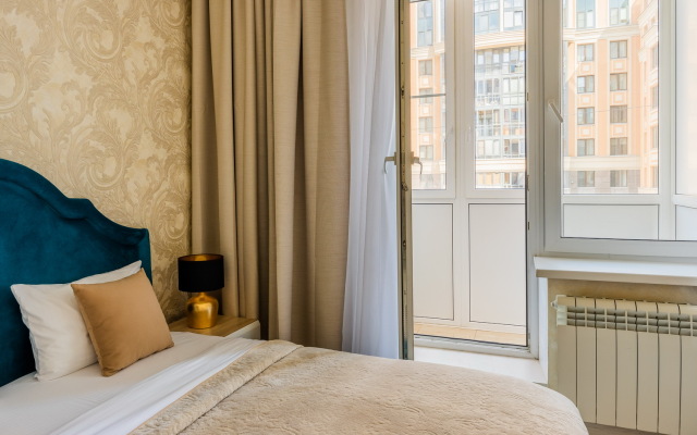 Lyuks U Krestovskogo Ostrova Apartments