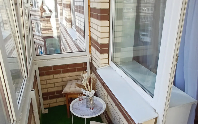 Uyutnaya Studiya V Murino Flat