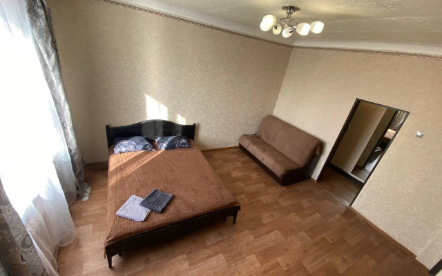 Shikarnaya Odnushka DK Metallurg Flat