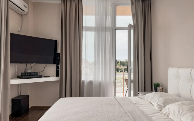 U Morya Ulitsa Naberezhnaya Apartments